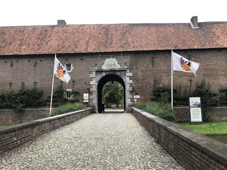 Expositie in Kasteel Limbricht — Musea in Sittard-Geleen